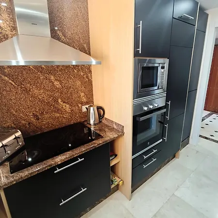 Apartmán Beachfront Penthouse & & Pools & Gym - Ehhouse