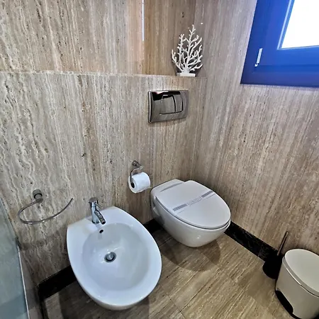 Beachfront Penthouse & & Pools & Gym - Ehhouse Lejlighed *