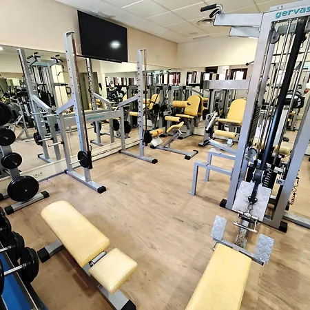Beachfront Penthouse & & Pools & Gym - Ehhouse Apartmán *